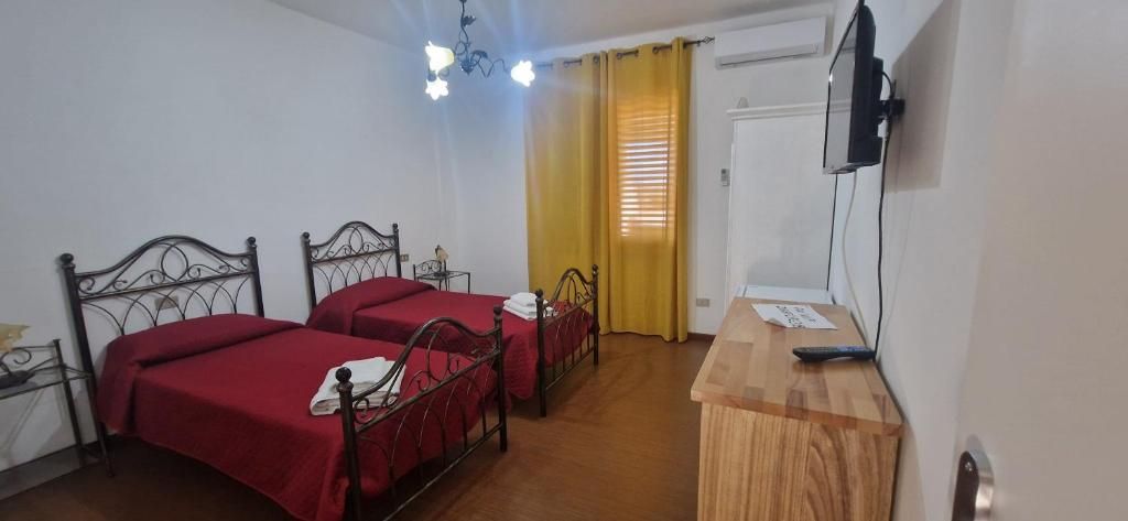 Hotel Mondial 2 – Hotel Mondial 2