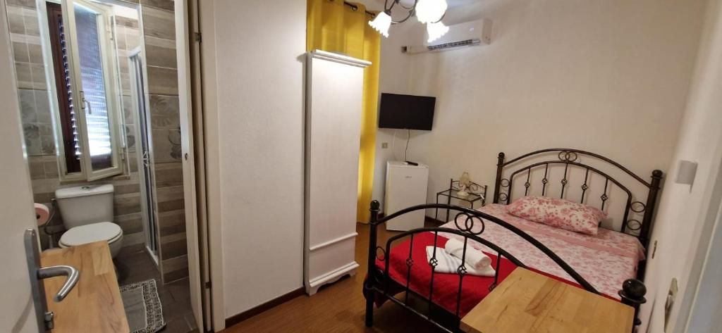 Hotel Mondial 2 – Hotel Mondial 2